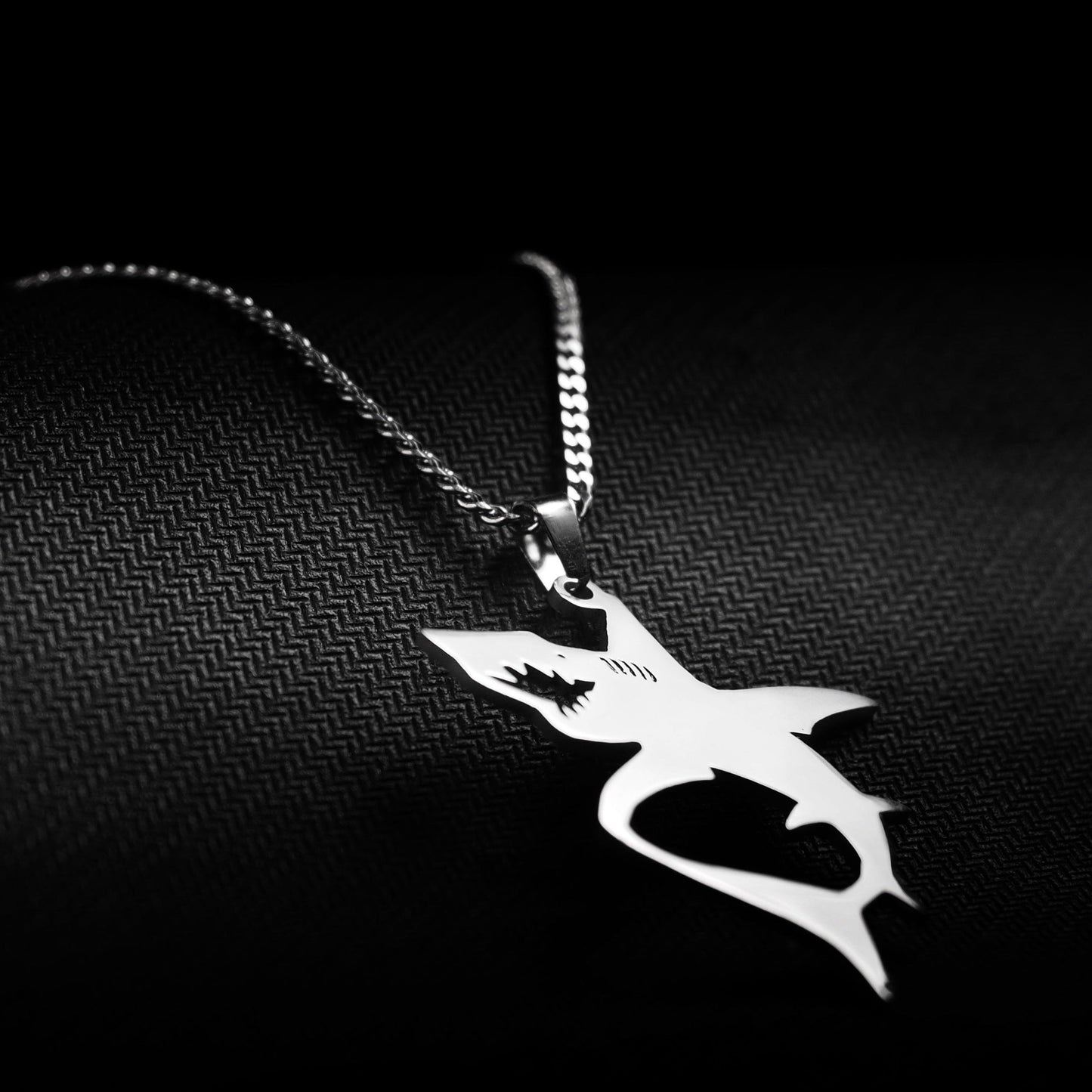 Neck pendant «SHARK»