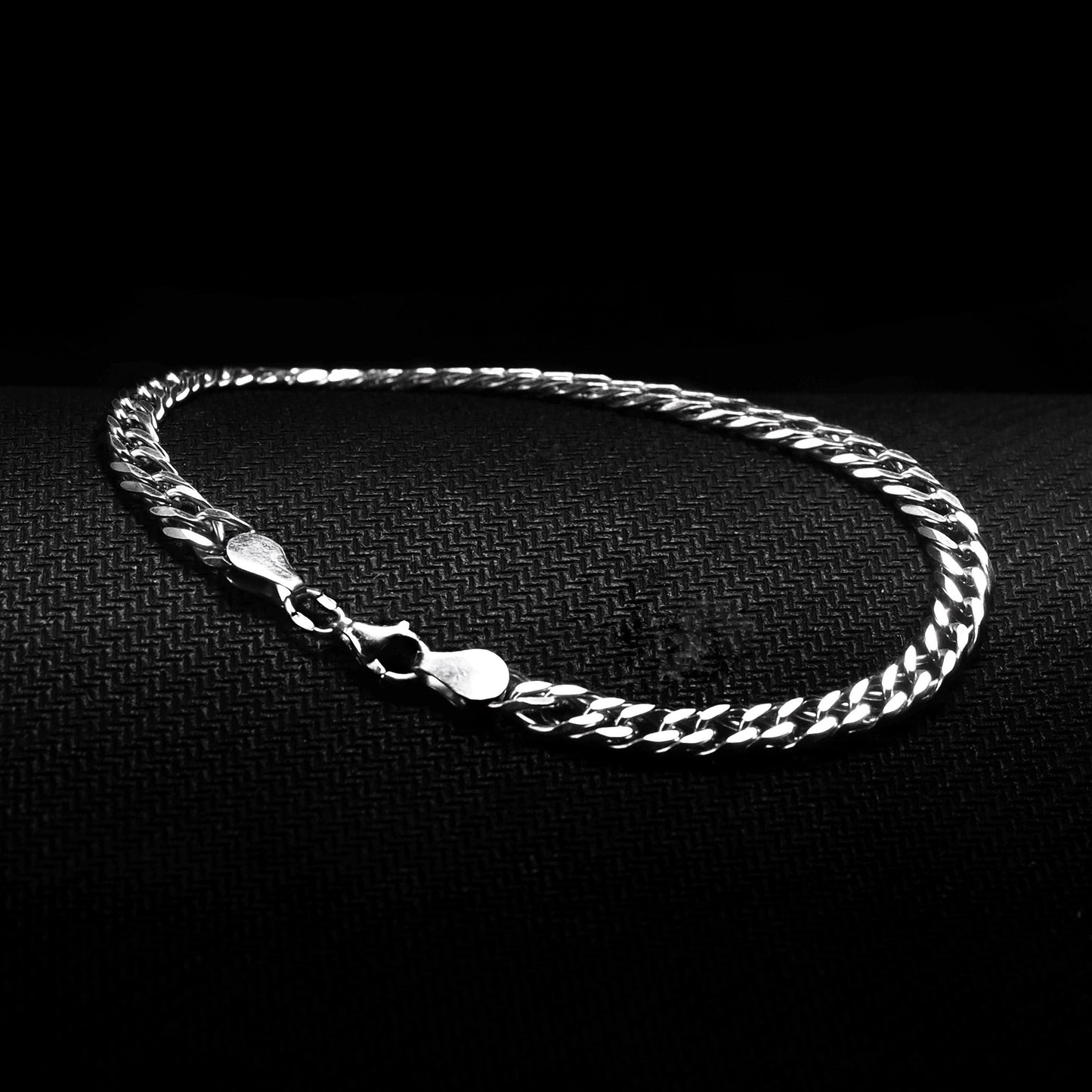 Hand bracelet silver «FUSION»