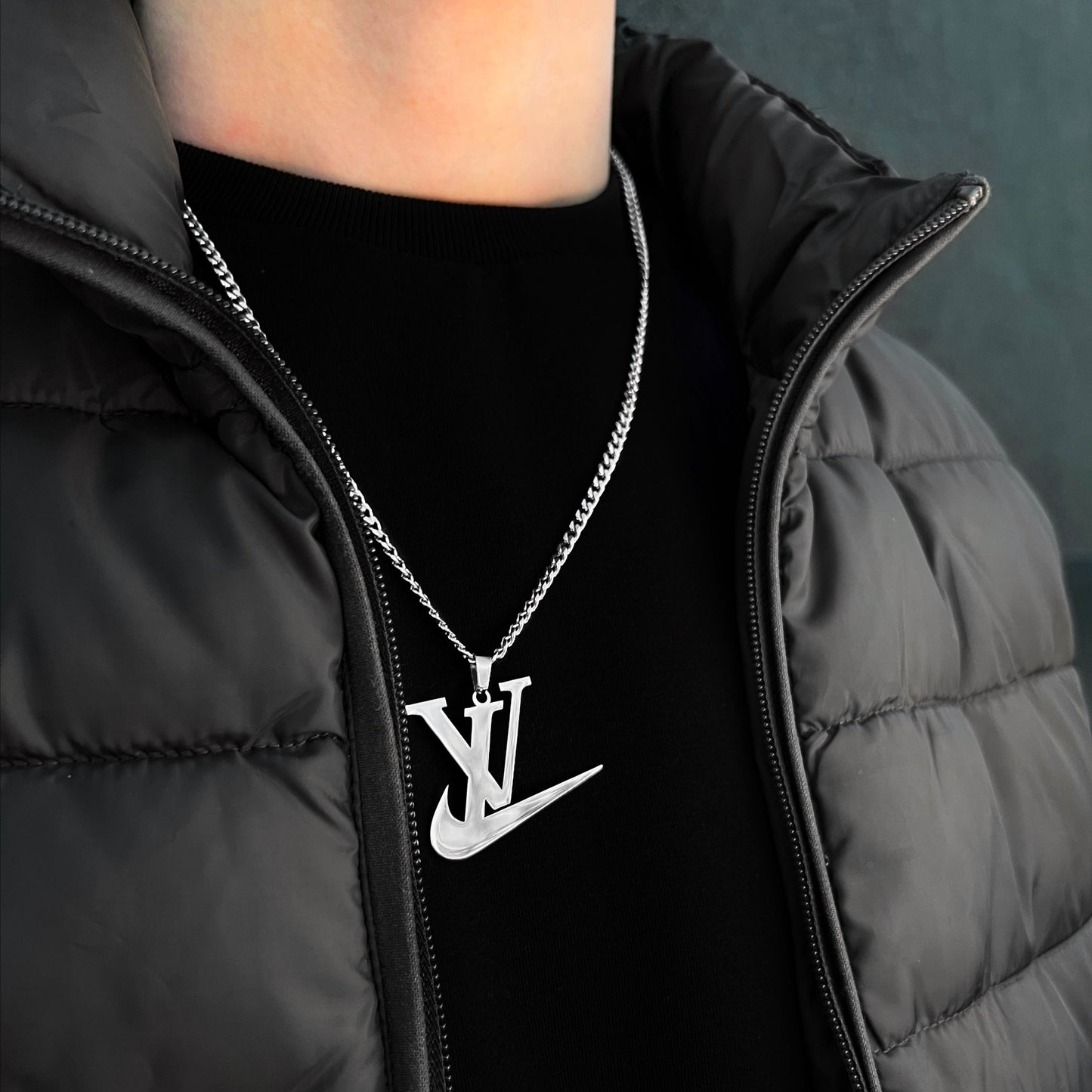 Neck pendant «LOUIS NIKE»