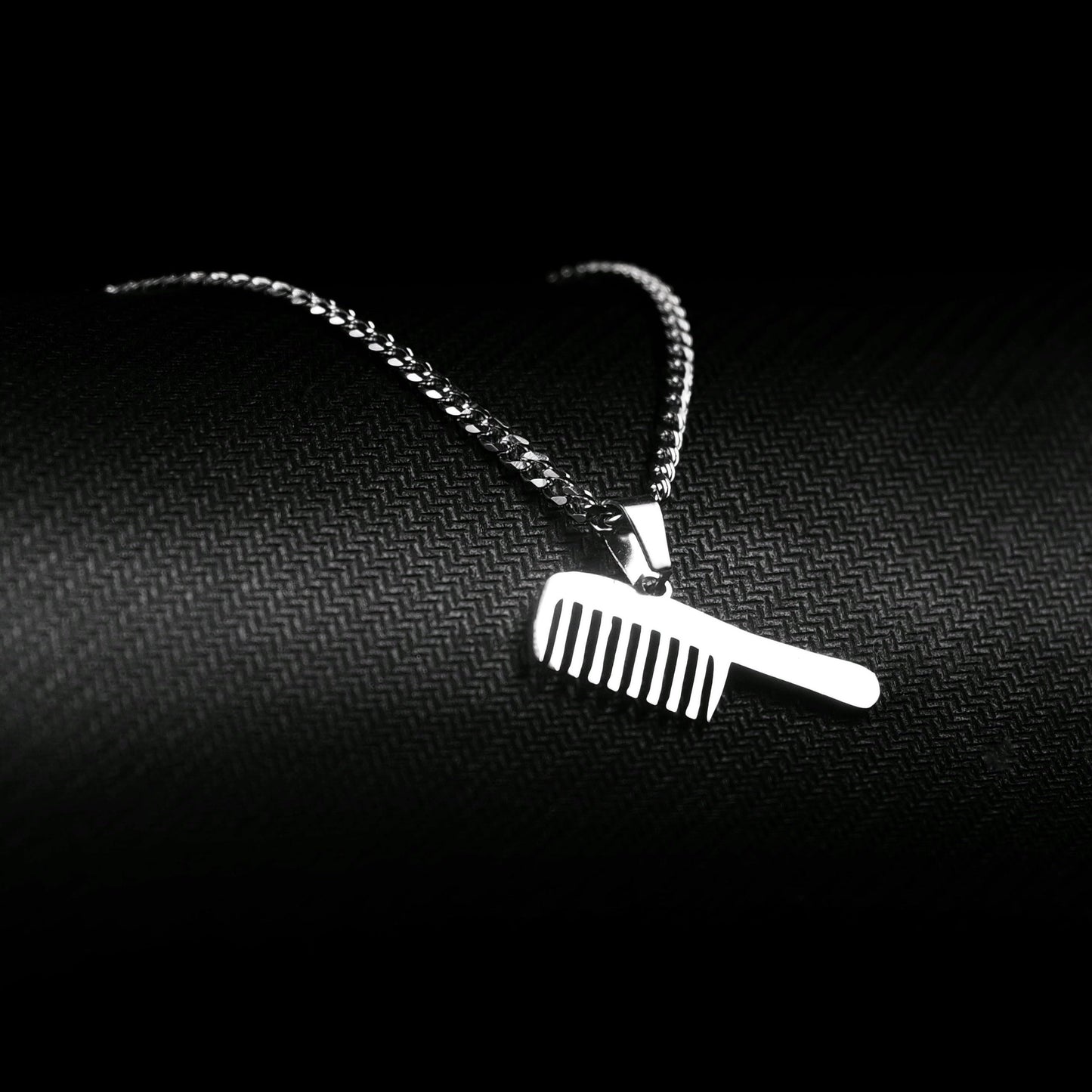 Neck pendant «COMB»