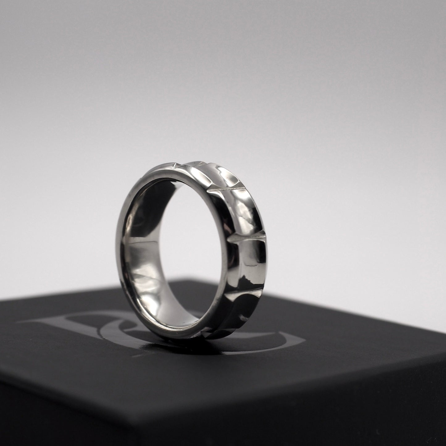 Ring «VELOUR»