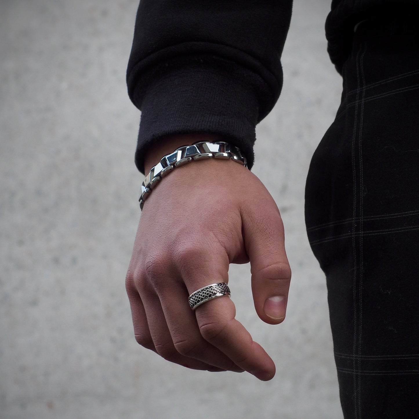 Hand bracelet «BRUTAL v2»