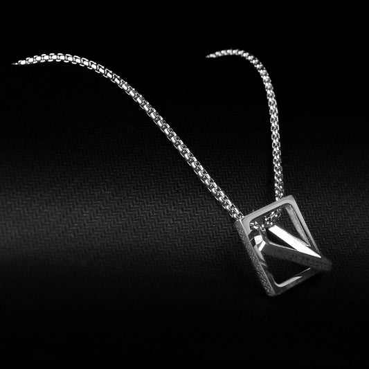 Neck pendant «TRIGON»