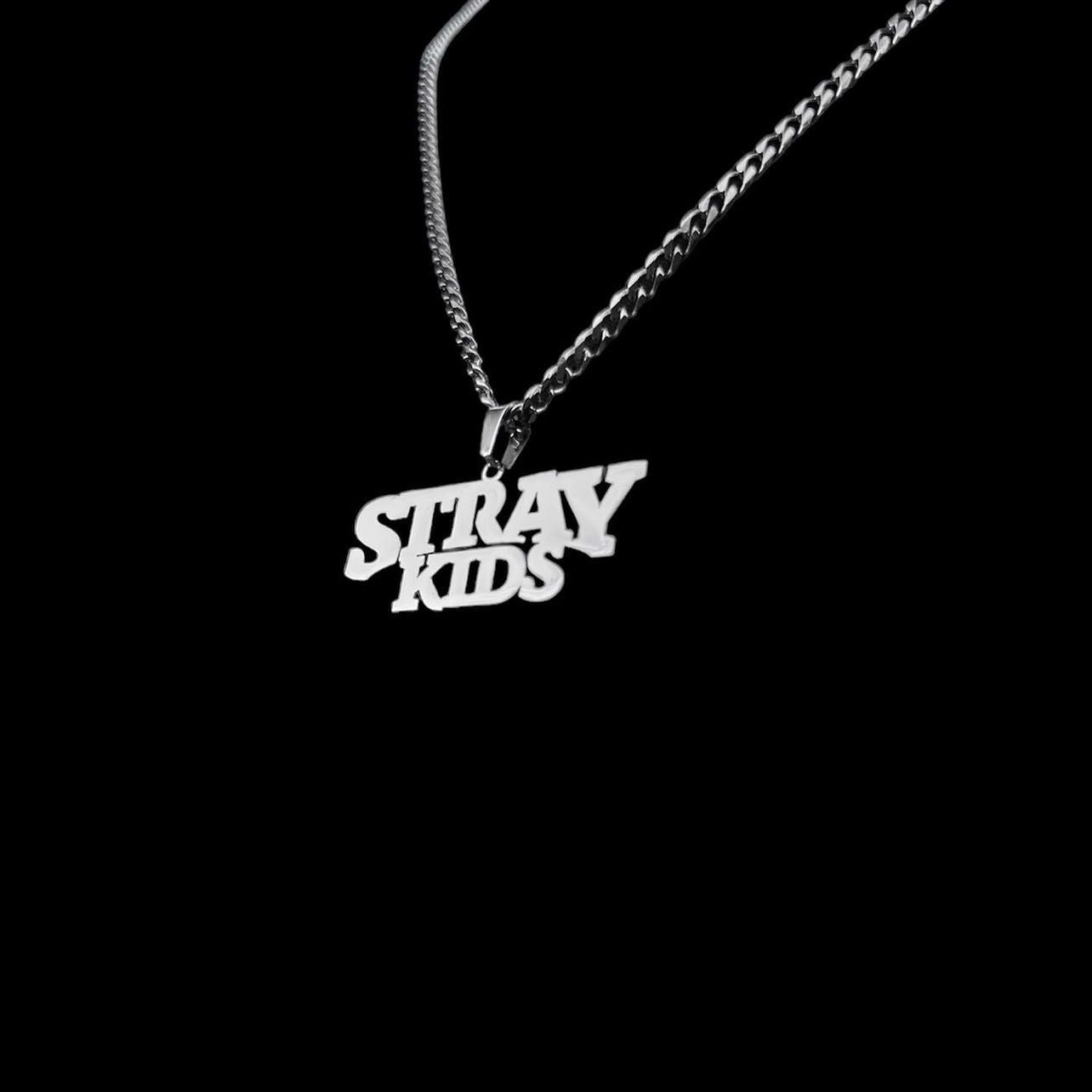 Neck pendant «STRAY KIDS»