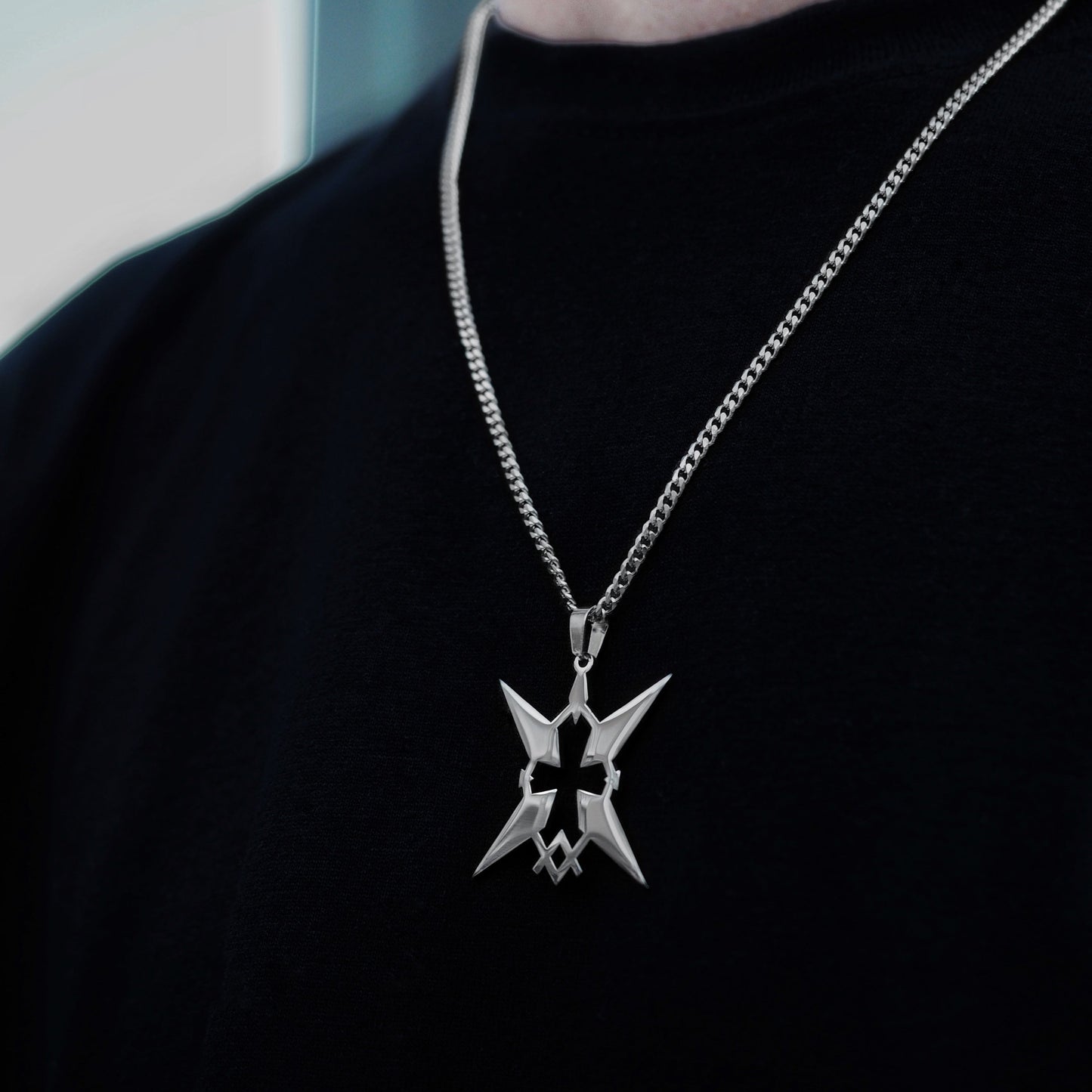 Neck pendant «SHIKKAKUMON»