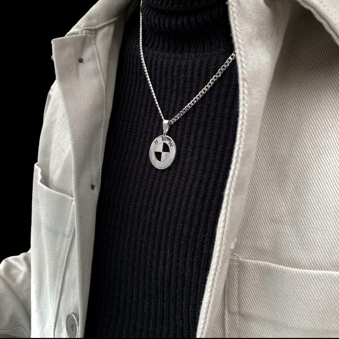 Neck pendant «BMW»